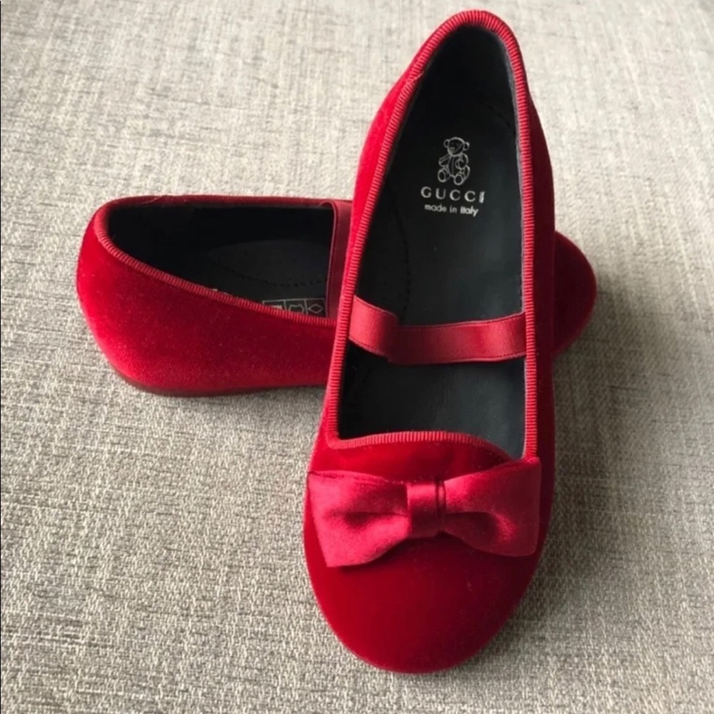 Gucci kid shoes